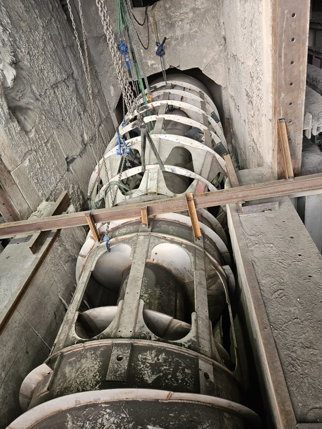 Pyrolyse Trommel aus warmfestem Edelstahl 1.4828